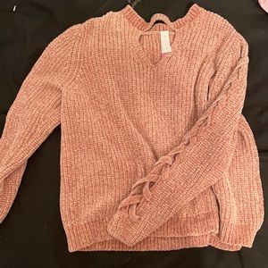 Women’s sweater